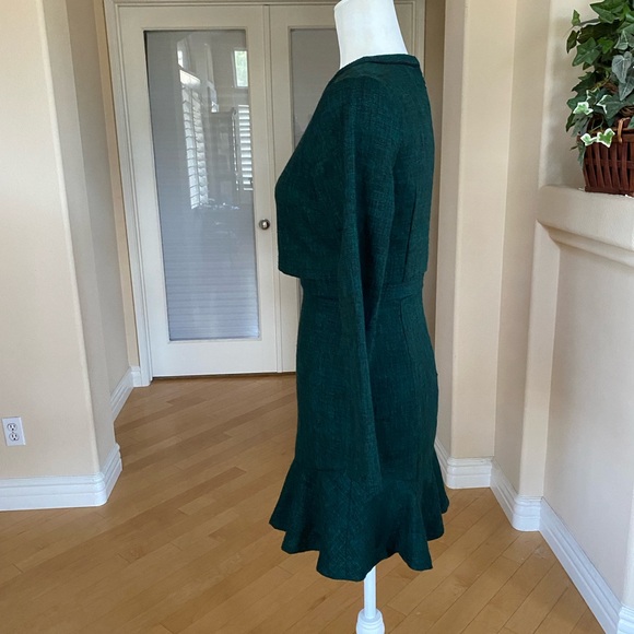 Chic Long Sleeve Green Dress - Picture 4 of 6